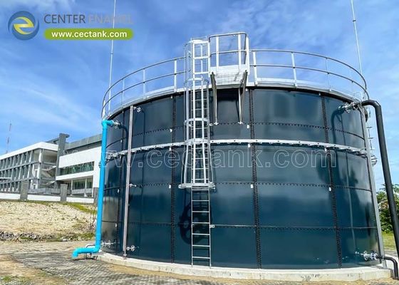 Các bồn chứa nước uống bằng thép đục với mái sàn bằng hợp kim nhôm